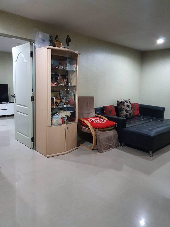 ขายคอนโด-รีเจ้นท์โฮม-5-รัชดา-19-โชคชัยร่วมมิตร-เจ้าของขายเอง