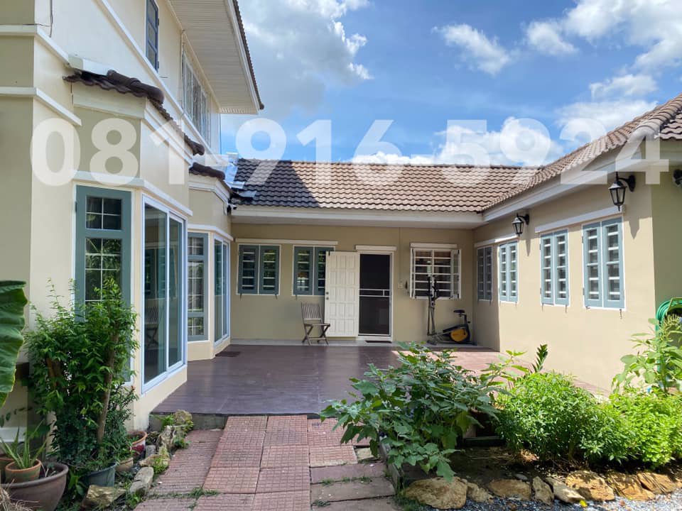 ขายบ้านเดี่ยว-2-ชั้น-หมู่บ้านชลลดา-บางบัวทอง