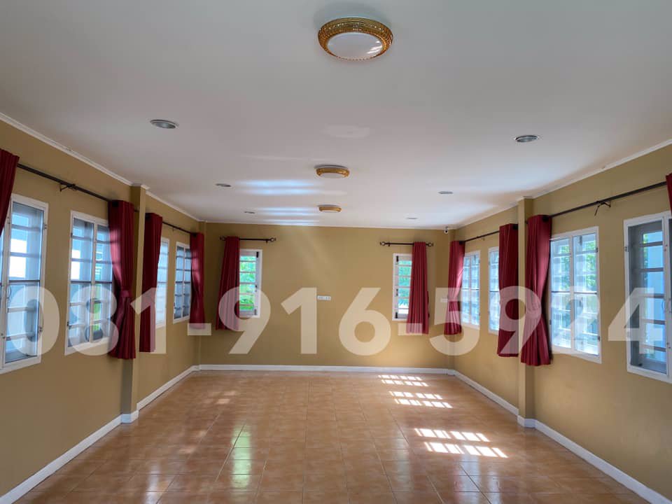 ขายบ้านเดี่ยว-2-ชั้น-หมู่บ้านชลลดา-บางบัวทอง