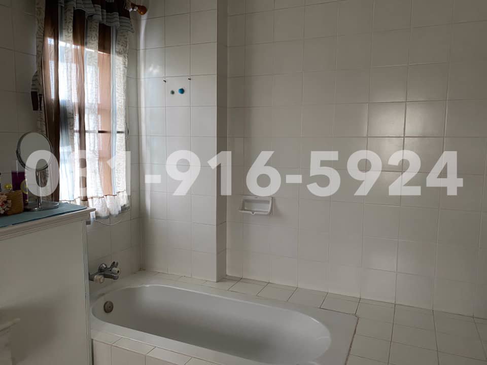 ขายบ้านเดี่ยว-2-ชั้น-หมู่บ้านชลลดา-บางบัวทอง