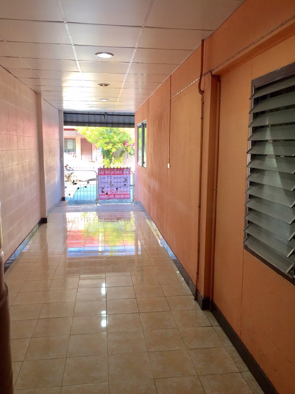 ด่วน-ขายถูก-บ้านแฝด-เอื้ออาทรสันกำแพง-ถนนสันกำแพง-แม่ออน-