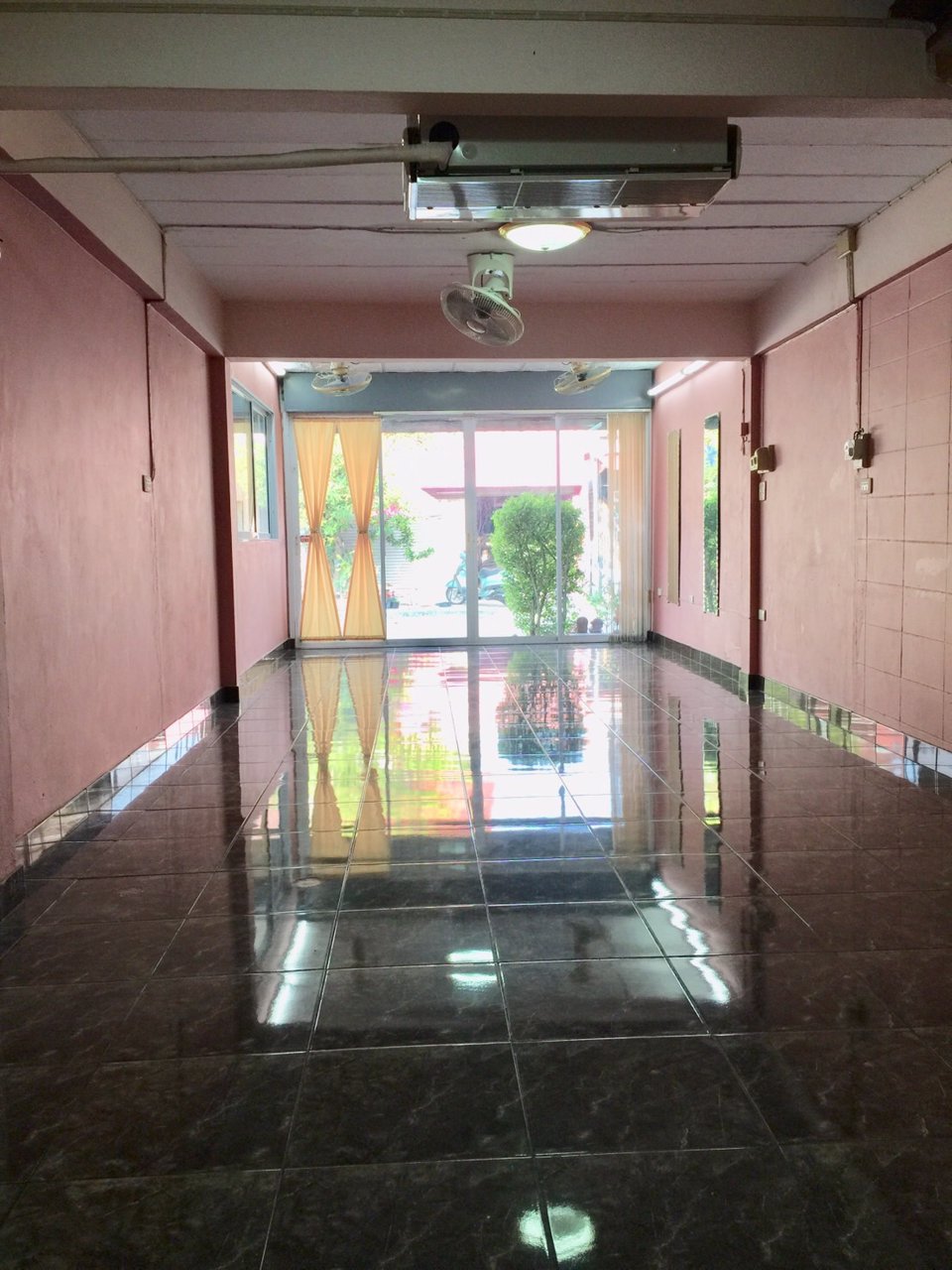 ด่วน-ขายถูก-บ้านแฝด-เอื้ออาทรสันกำแพง-ถนนสันกำแพง-แม่ออน-