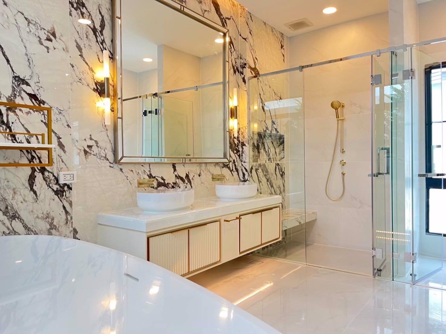 ขายหรือเช่า-บ้านเดี่ยว-นันทวัน-กรุงเทพกรีฑา-ขนาด-188-ตรว-ตกแต่งสวยมาก