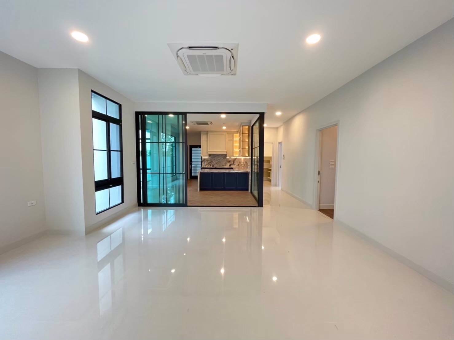 ขายหรือเช่า-บ้านเดี่ยว-นันทวัน-กรุงเทพกรีฑา-ขนาด-188-ตรว-ตกแต่งสวยมาก