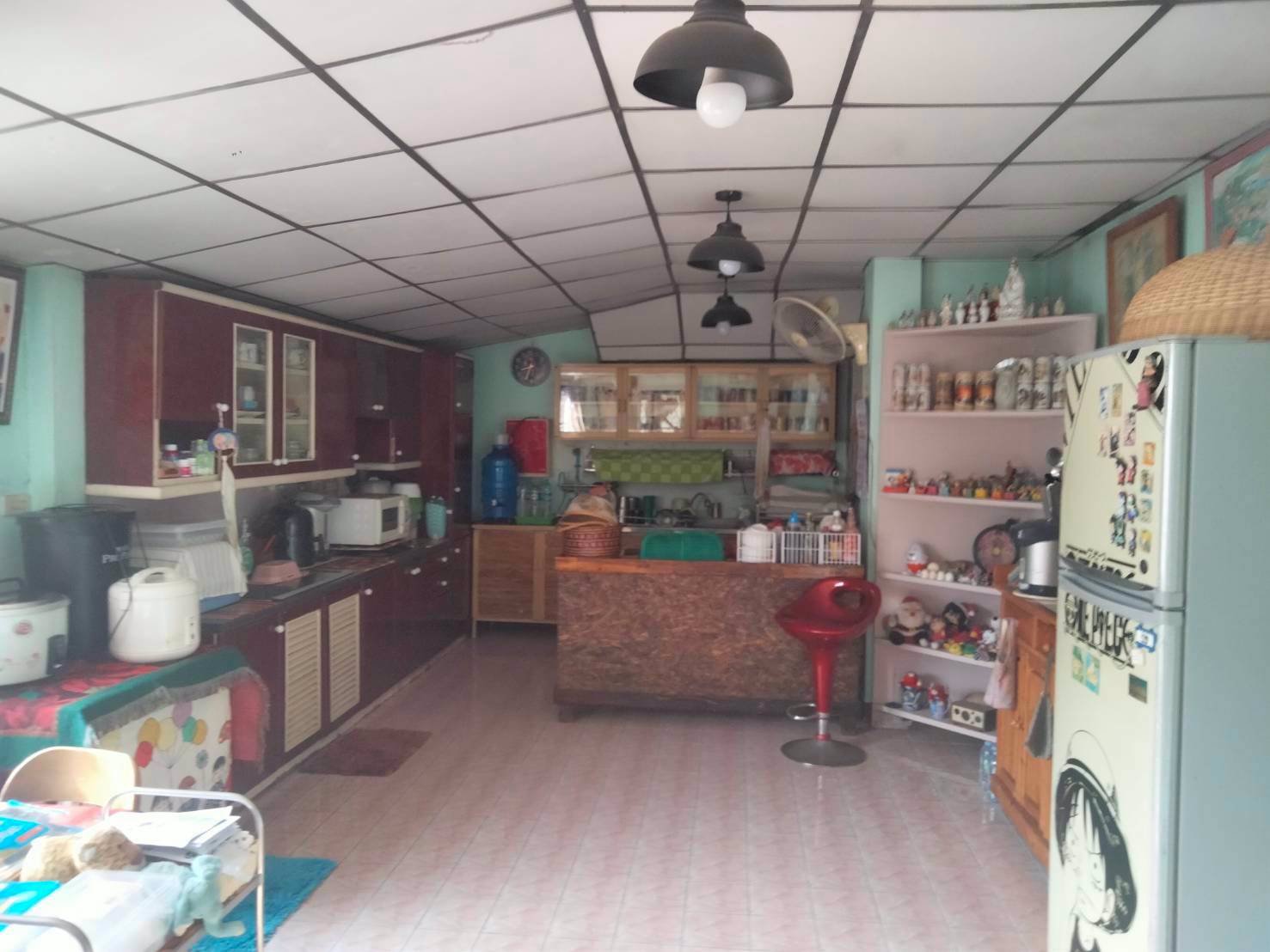 ขายที่ดินเปล่าแถมสิ่งปลูกสร้างตรงข้ามเดอะมอลล์บางแค