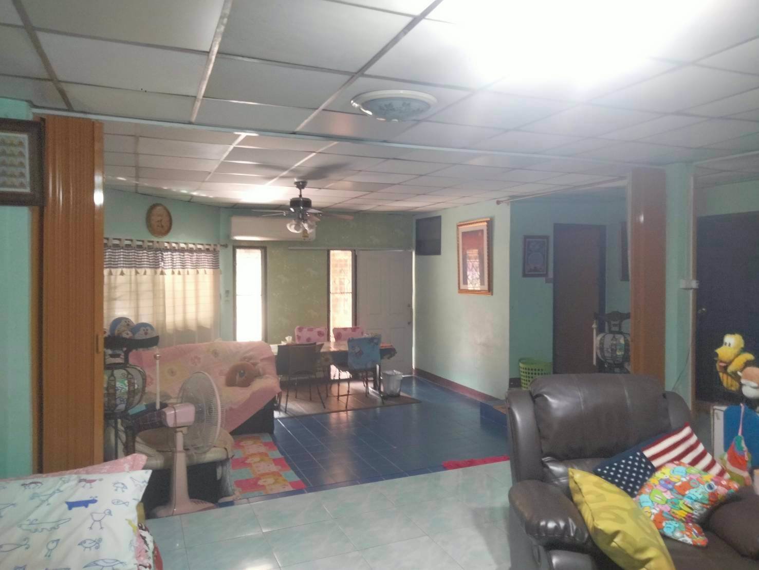 ขายที่ดินเปล่าแถมสิ่งปลูกสร้างตรงข้ามเดอะมอลล์บางแค