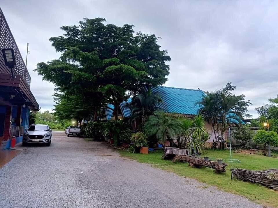 ขายรีสอร์ท-ที่ดินเนื้อที่-5-ไร่-อำเภอคลองขลุง-จังหวัดกำแพงเพชร