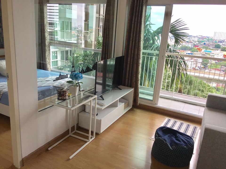 ให้เช่าคอนโด-the-parkland-grand-ตากสิน-35-ตรม-11500-ต่อเดือน-วิวสระ-มีที่จอดรถส่วนตั