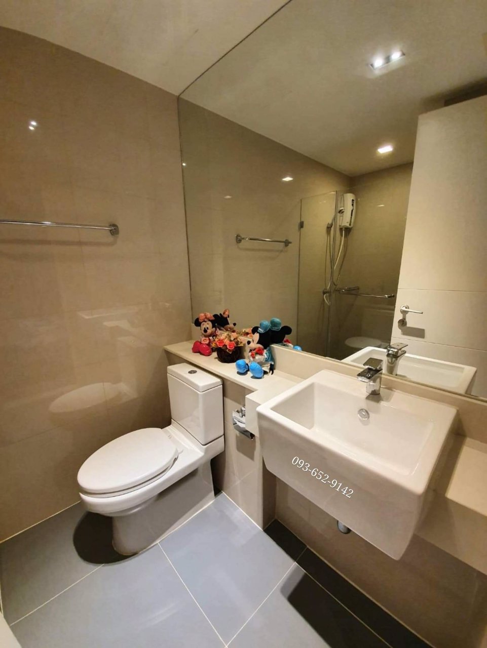 ให้เช่า-parque-พุทธบูชา48-7000-ต่อเดือน-ห้องสวย-มีกระจกแต่งตัวบานใหญ่มาก-ติด-มบางมด