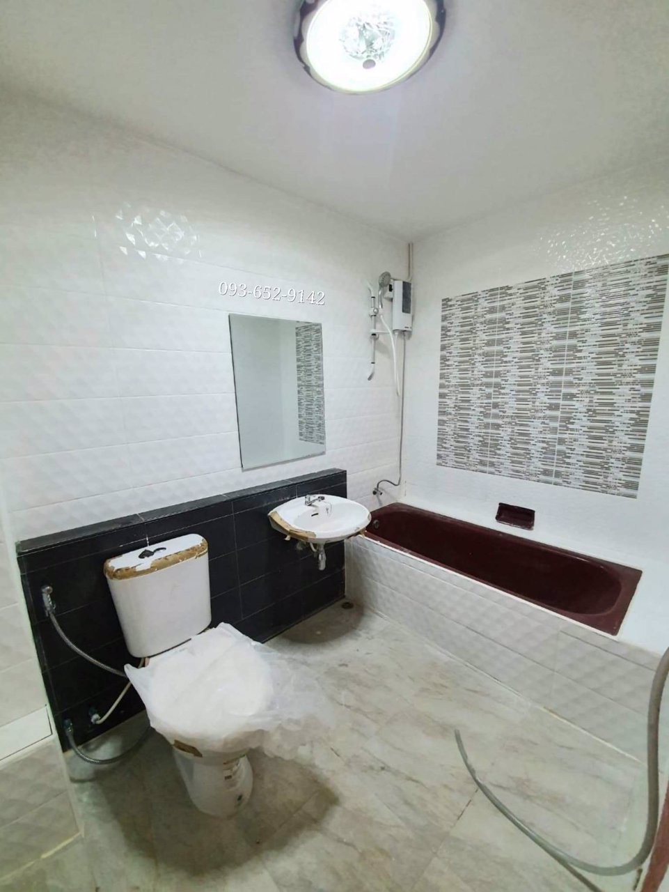 ให้เช่าทาวน์เฮ้า-3-ชั้น-ถนนสุขสวัสดิ์-4-ห้องนอน-14000-ต่อเดือน-เยื้องโลตัสบางปะกอก