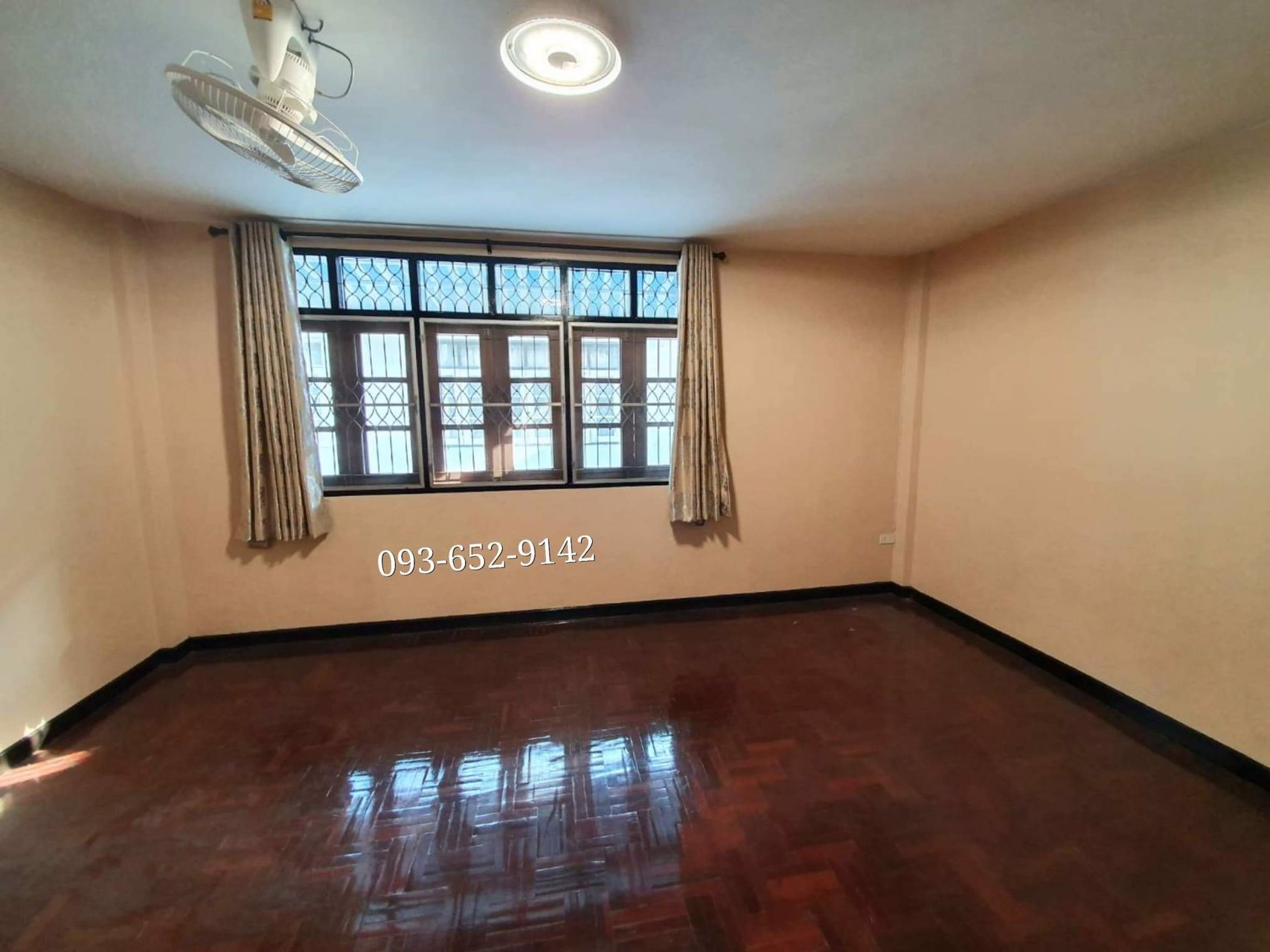 ให้เช่าทาวน์เฮ้า-3-ชั้น-ถนนสุขสวัสดิ์-4-ห้องนอน-14000-ต่อเดือน-เยื้องโลตัสบางปะกอก