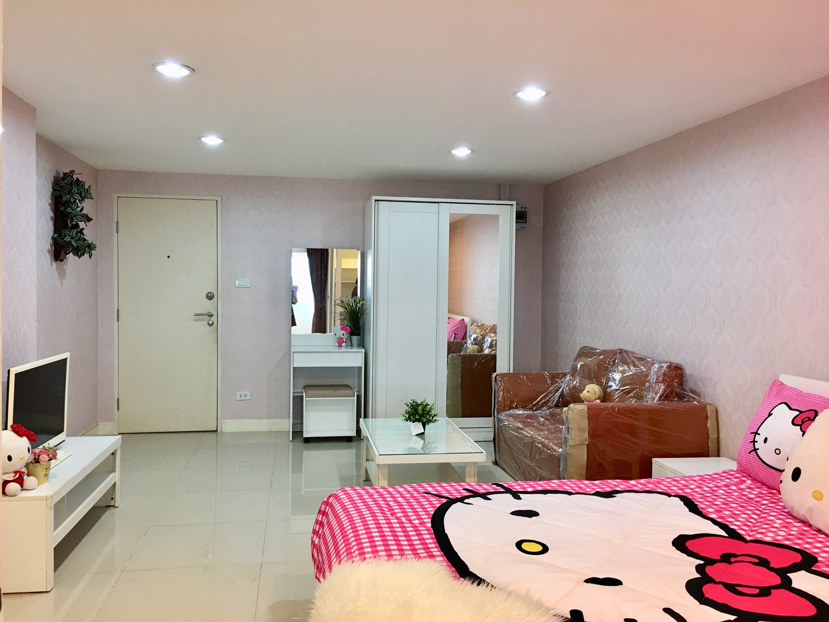 🐝🐝-ให้เช่าคอนโด-itf-สีลม-45-ตรม-15900-ต่อเดือน-ห่างจากจุฬา-5-นาที-เหมาะทั้งออฟฟิต-พักอาศัย