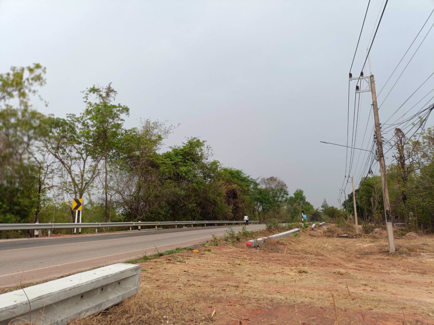 ขายบ้านพร้อมที่ดิน-ทำเลทอง-2ไร่-3งาน-73ตรว