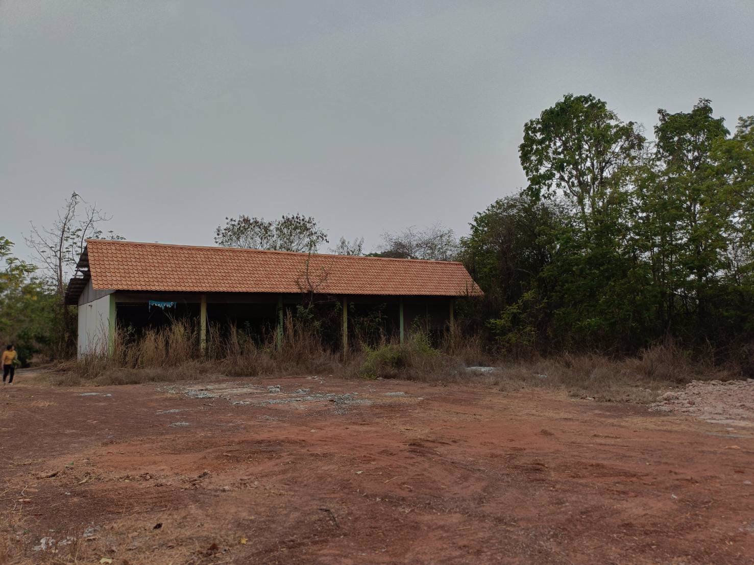 ขายบ้านพร้อมที่ดิน-ทำเลทอง-2ไร่-3งาน-73ตรว