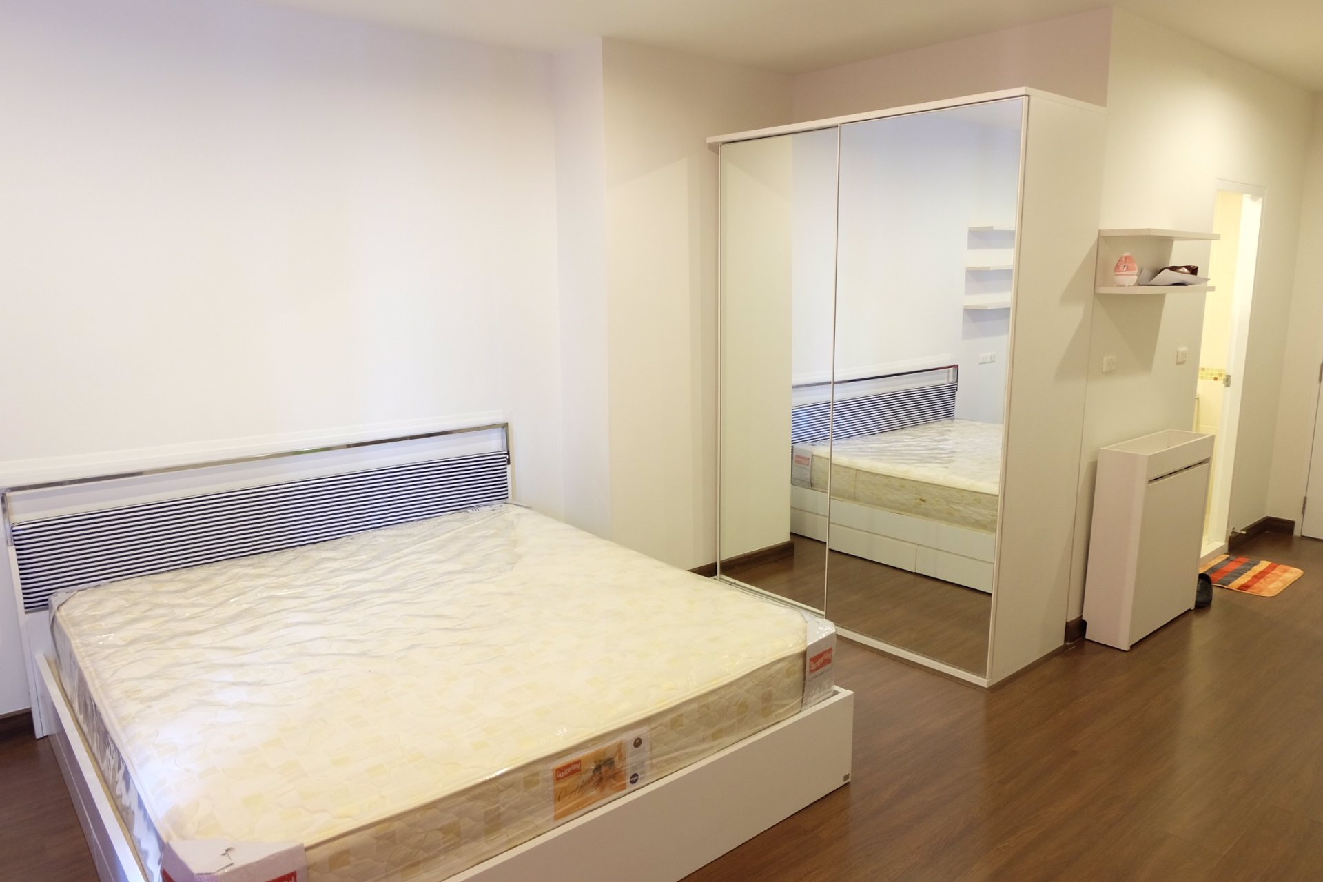 ให้เช่าคอนโด-ไลฟ์-แอด-บีทีเอส-ท่าพระ-แต่งสวย-เฟอร์ครบเซ็ต-condo-for-rent-life-bts-thapra