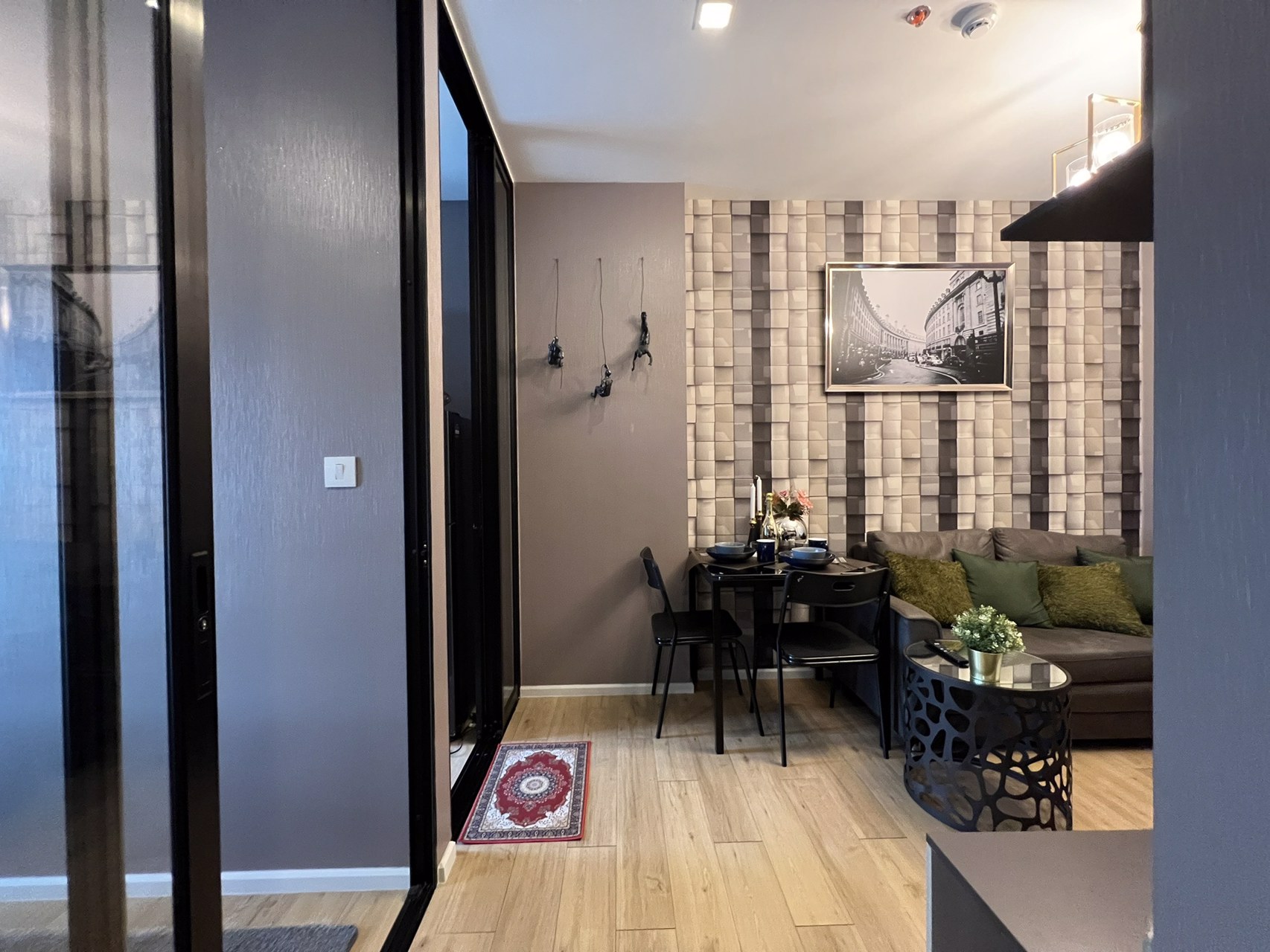 ให้เช่าคอนโดน็อตติ้งฮิลล์-แหลมฉบัง-ศรีราชา-แต่งครบ-วิวปัง-สะดวกทุกสิ่ง