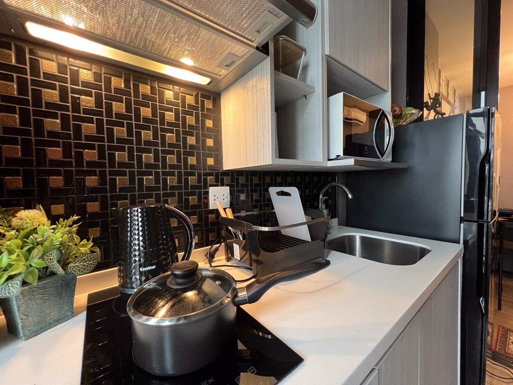 ให้เช่าคอนโดน็อตติ้งฮิลล์-แหลมฉบัง-ศรีราชา-แต่งครบ-วิวปัง-สะดวกทุกสิ่ง