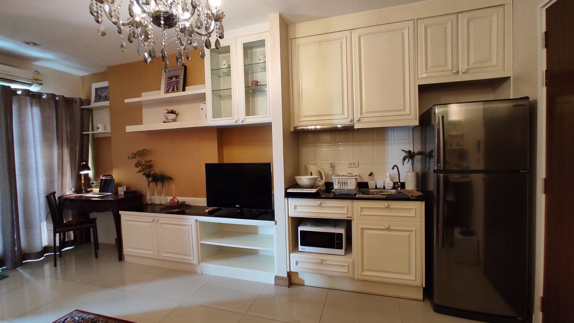 ให้เช่า-คอนโดไอวี่-ริเวอร์-ราษฎร์บูรณะ-ตกแต่งสไตล์ยุโรป-ครบ-วิวแม่น้ำ