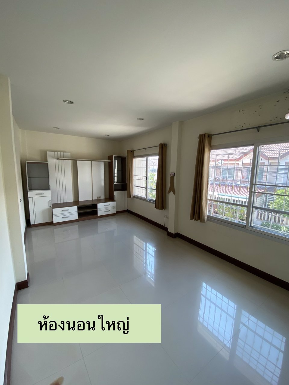 ขายทาวน์เฮ้าส์-2-ชั้น-ทำเลดี-ย่านพระราม2