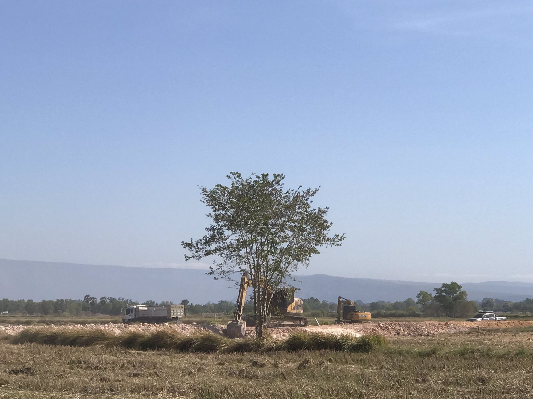 โปรโมชั่นสุดพิเศษที่ดินสวยแบ่งขาย-อปากพลี-จนครนายก