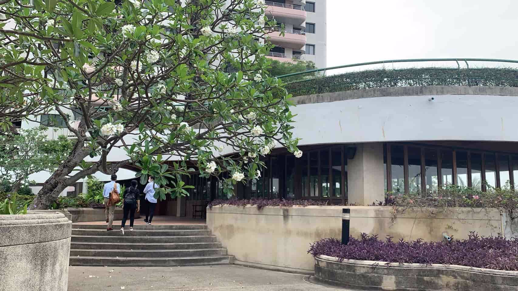 ให้เช่าร้านอาหาร-ริมแม่น้ำเจ้าพระยา-ถนนพิบูลสงคราม-อำเภอเมืองนนทบุรี