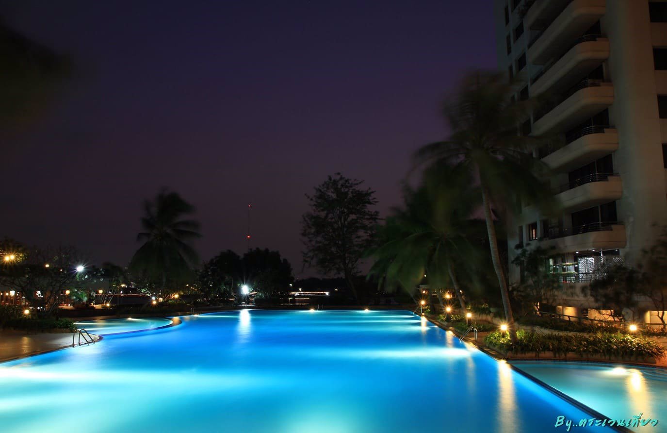 ให้เช่าร้านอาหาร-ริมแม่น้ำเจ้าพระยา-ถนนพิบูลสงคราม-อำเภอเมืองนนทบุรี