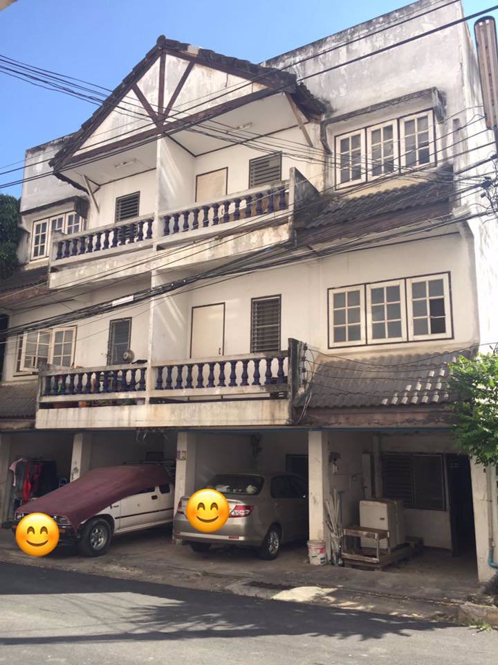 ขาย-apartment-46-ห้อง-และ-บ้าน-3-หลัง-พร้อมที่ดิน-ติดถนนใหญ่เส้นทางหลัก-เมือง-เชียงใหม่
