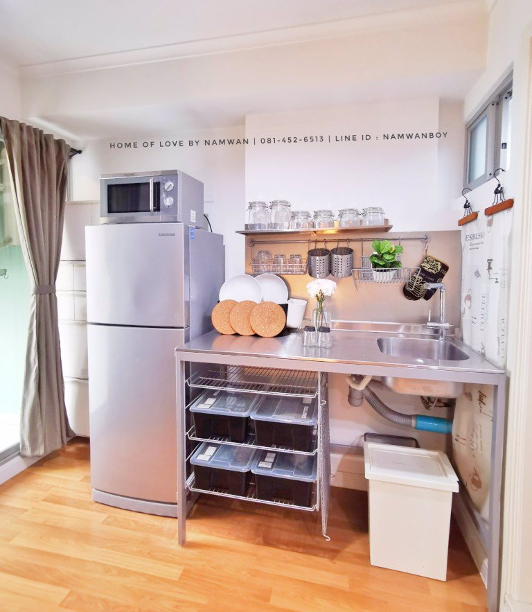 ให้เช่า-ลุมพินี-เพลส-รัชโยธิน-ห้องริม-ชั้นสูง-วิวสระ-เค้าเตอร์ครัวสแตนเลสไม่เหมือนใคร-ห้องสวยมาก