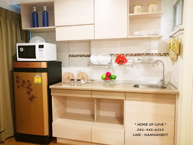 ให้เช่า-ลุมพินี-เพลส-รัชโยธิน-ห้องสวยอลังดั่งต้องมนต์สะกด-ดื่มด่ำวิวสระได้จากที่นอนของคุณ