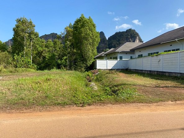 ขายที่ดินเปล่า-ปรับถมแล้ว-เหมาะสำหรับทำมินิโฮเทล-บ้าน-วิลล่า-หรือ-home-office-ทำเลดี-วิวสวย