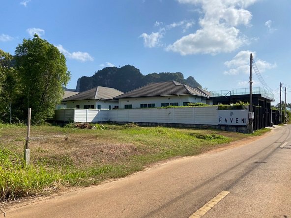 ขายที่ดินเปล่า-ปรับถมแล้ว-เหมาะสำหรับทำมินิโฮเทล-บ้าน-วิลล่า-หรือ-home-office-ทำเลดี-วิวสวย