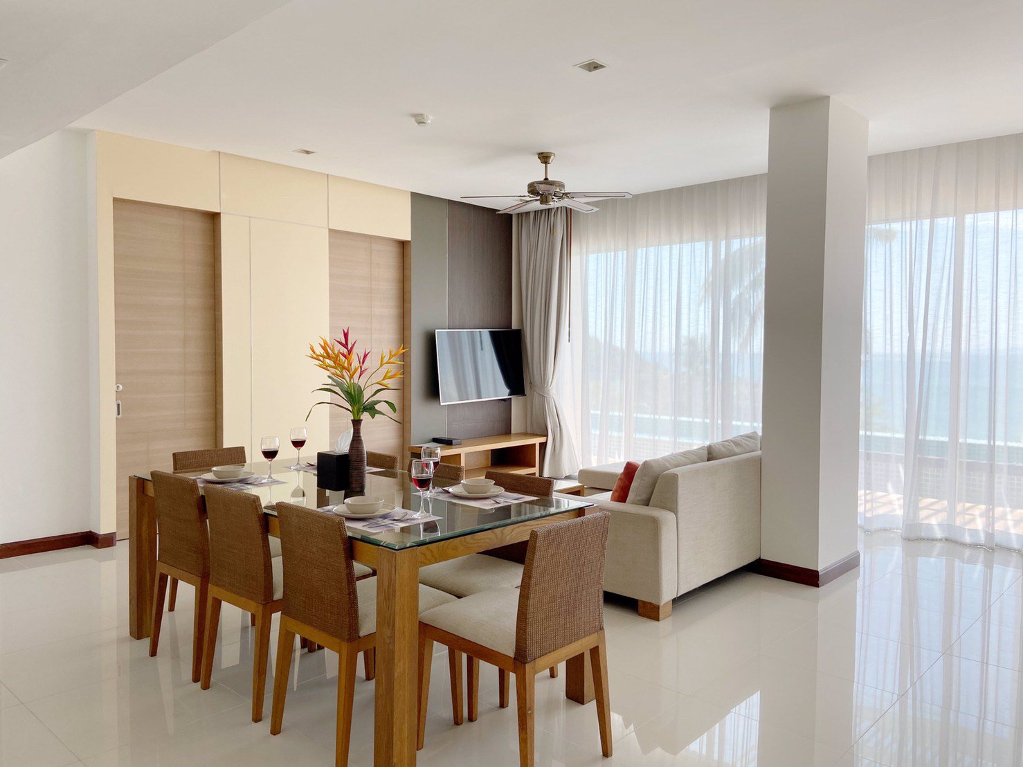 ขายด่วน-คอนโด-3-ห้องนอน-3-ห้องน้ำ-พร้อมสระว่ายน้ำส่วนตัว-ติดทะเลหาดคลองม่วงกระบี่