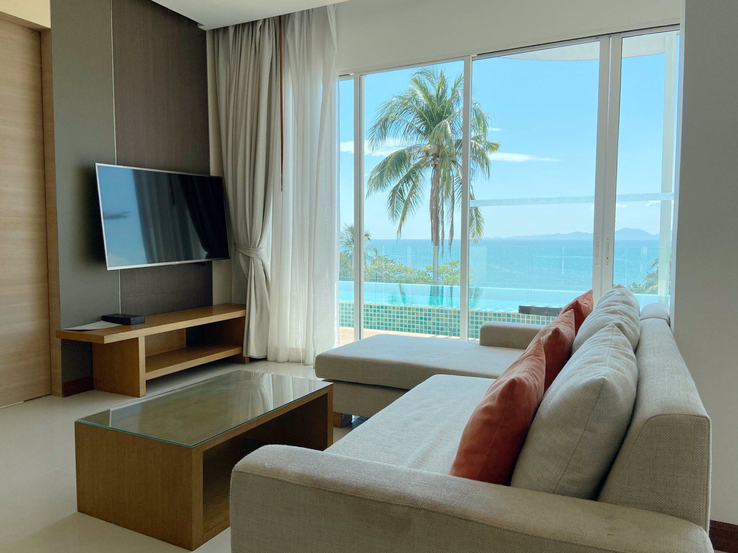 ขายด่วน-คอนโด-3-ห้องนอน-3-ห้องน้ำ-พร้อมสระว่ายน้ำส่วนตัว-ติดทะเลหาดคลองม่วงกระบี่