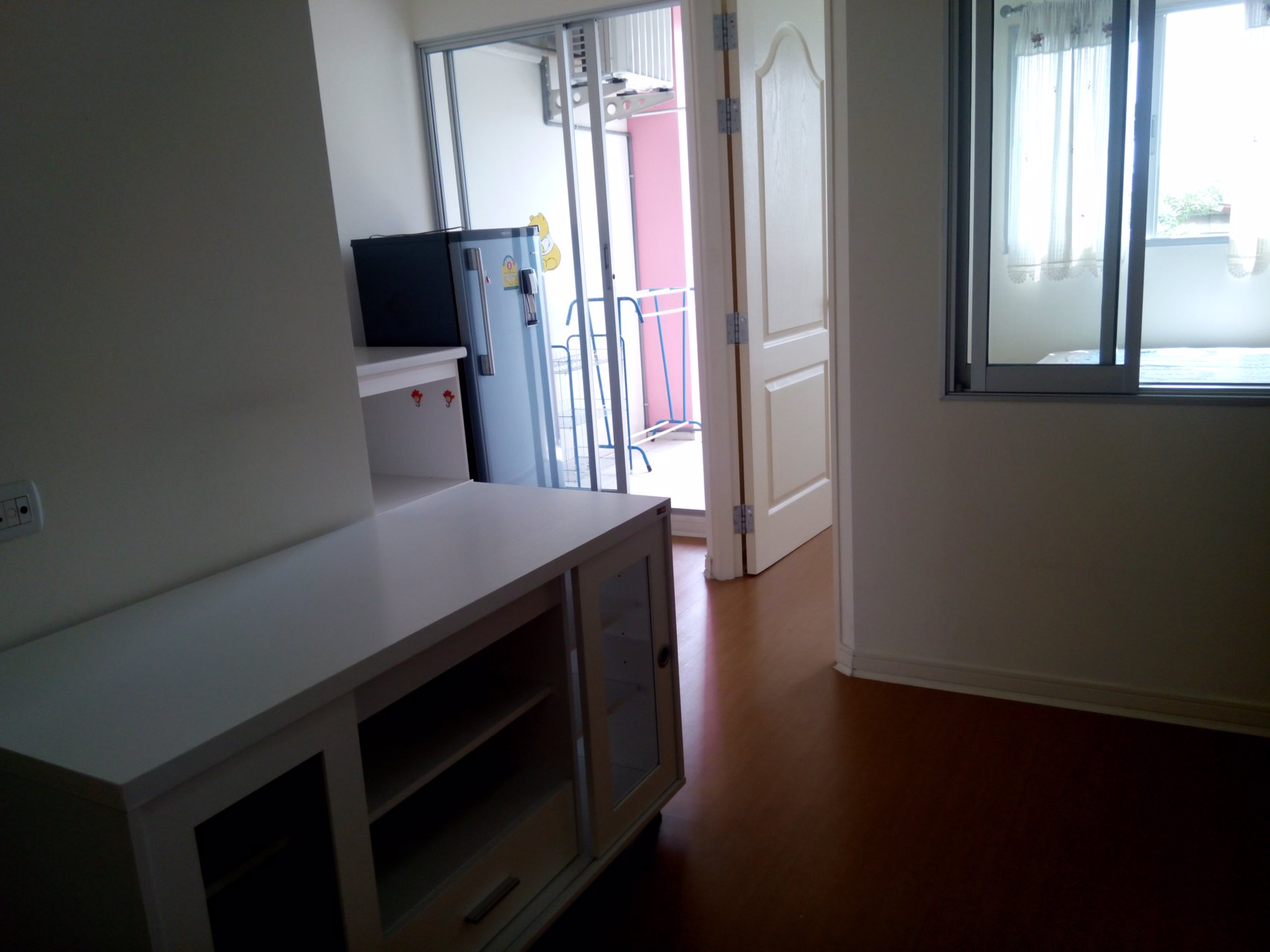 ให้เช่า-คอนโดลุมพินีทาวน์-ถนนรัตนาธิเบศร์-ติดรถไฟฟ้าสายม่วง-