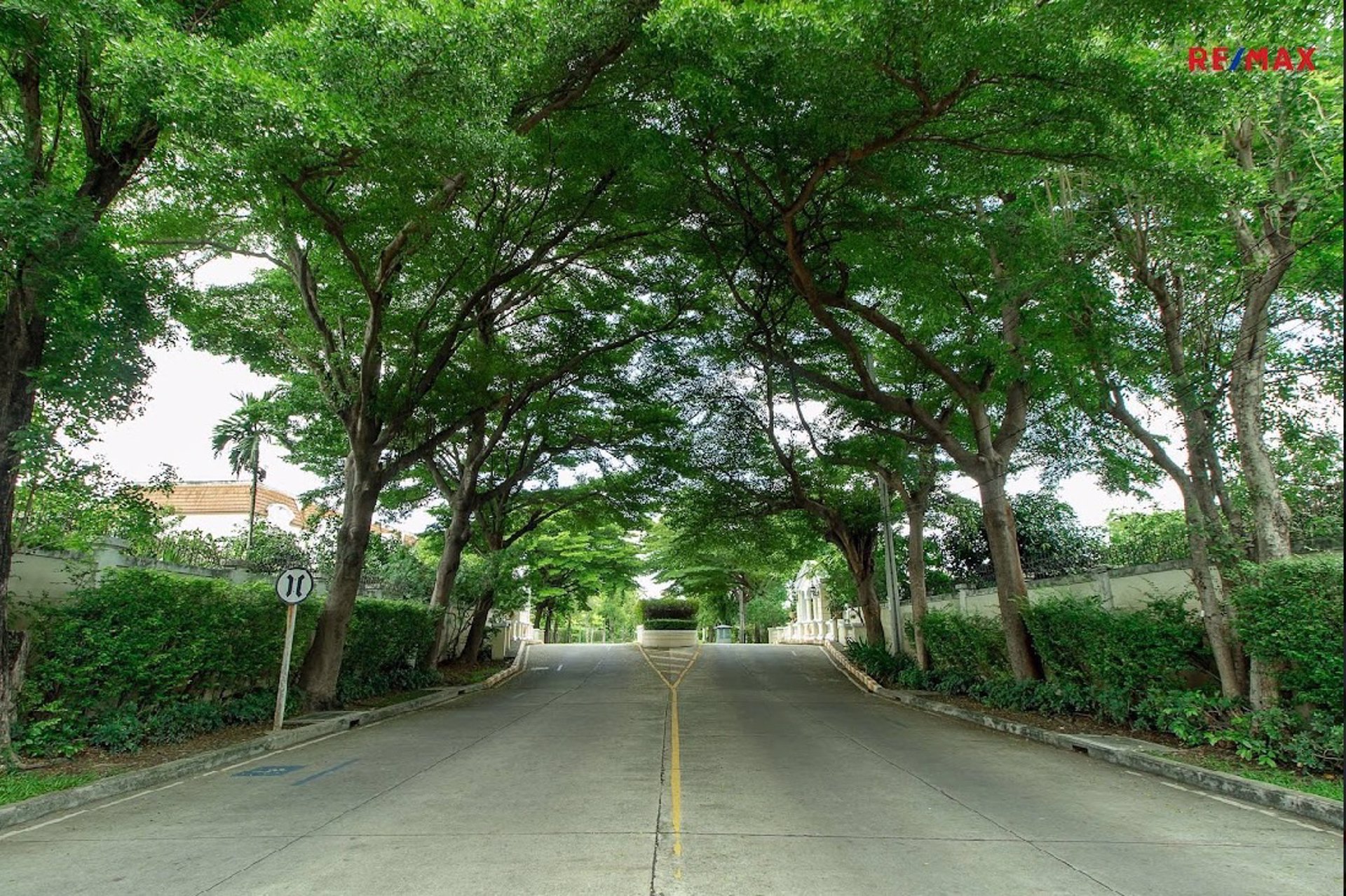 ขายทาวน์โฮม-4นอน-มเออร์เบิน-สาทร-ติดถราชพฤกษ์-ใกล้รถไฟฟ้า-bts-mrtบางหว้า