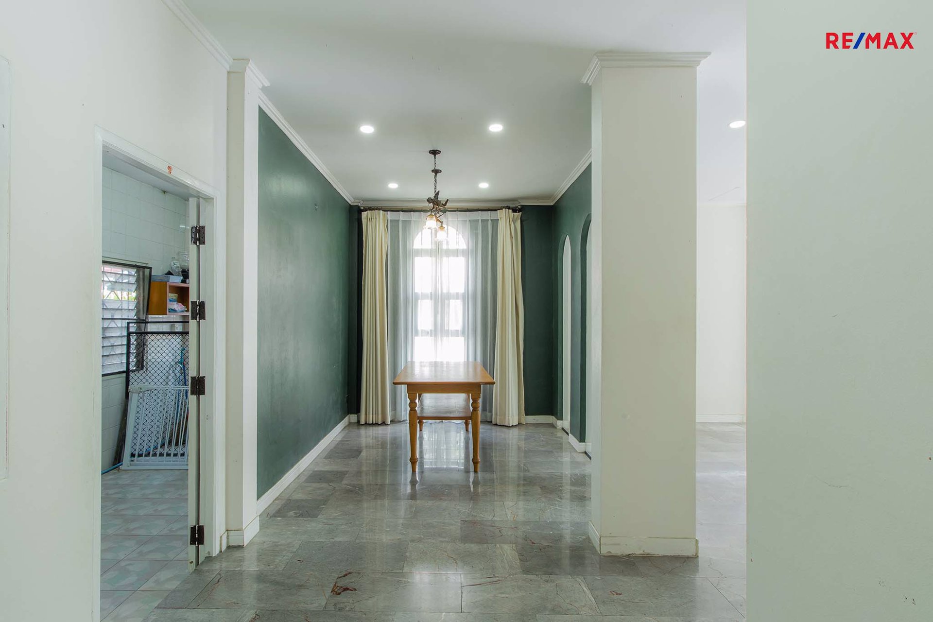 ขายบ้านแฝดรีโนเวทพร้อมอยู่-มรติรมย์3-ถสวนผัก32-บางกราย-ใกล้-central-westville