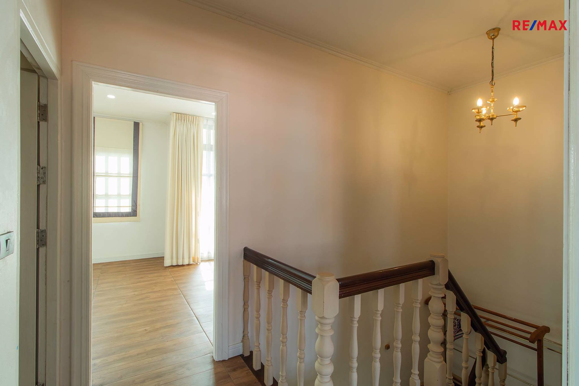 ขายบ้านแฝดรีโนเวทพร้อมอยู่-มรติรมย์3-ถสวนผัก32-บางกราย-ใกล้-central-westville