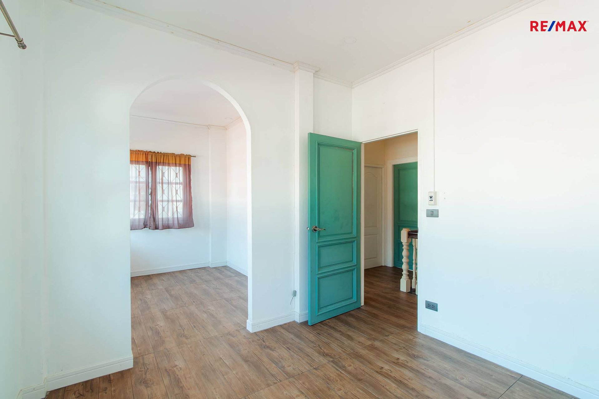 ขายบ้านแฝดรีโนเวทพร้อมอยู่-มรติรมย์3-ถสวนผัก32-บางกราย-ใกล้-central-westville