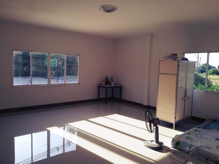 ขายด่วน-บ้านทาวน์เฮ้า-3-ห้องนอน-2-ห้องน้ำ-พื้นที่-51-ตารางวา-ราคา-2200000-บาท