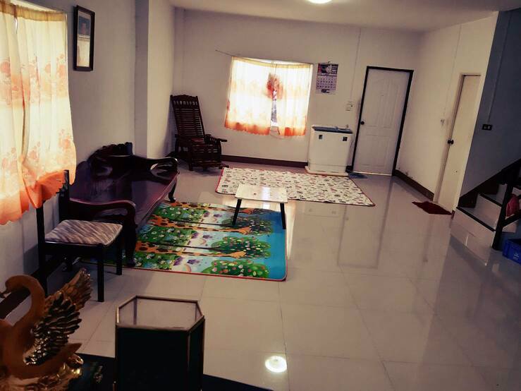 ขายด่วน-บ้านทาวน์เฮ้า-3-ห้องนอน-2-ห้องน้ำ-พื้นที่-51-ตารางวา-ราคา-2200000-บาท