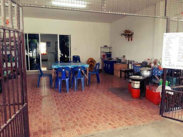 ขายด่วน-บ้านทาวน์เฮ้า-3-ห้องนอน-2-ห้องน้ำ-พื้นที่-51-ตารางวา-ราคา-2200000-บาท