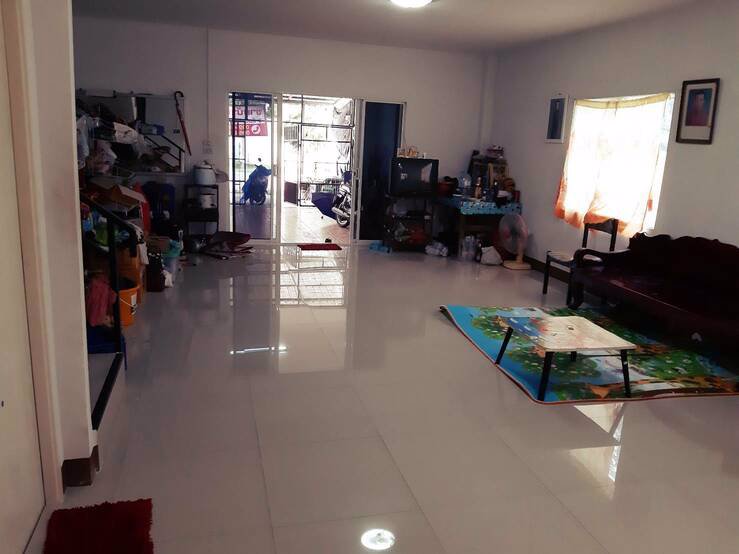 ขายด่วน-บ้านทาวน์เฮ้า-3-ห้องนอน-2-ห้องน้ำ-พื้นที่-51-ตารางวา-ราคา-2200000-บาท