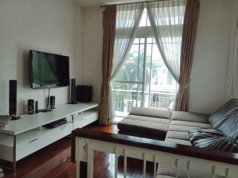 ขายถูก-บ้านเดี่ยวหลังริม-82-ตรว-บ้านนันทวัน-แจ้งวัฒนะ-ราชพฤกษ์-ใกล้เซ็นทรัลแจ้งวัฒนะ