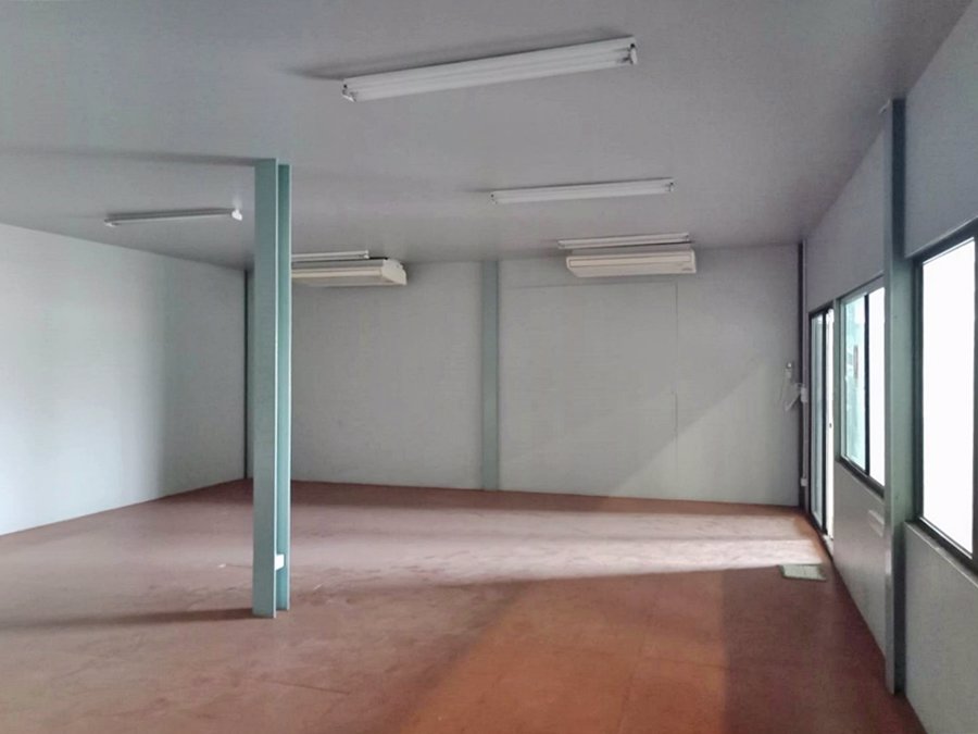 ให้เช่าถูก-โกดังขนาด-2040-ตรม-ปากเกร็ด-นนทบุรี-ห่างเซนทรัลแจ้งวัฒนะ-15-นาที