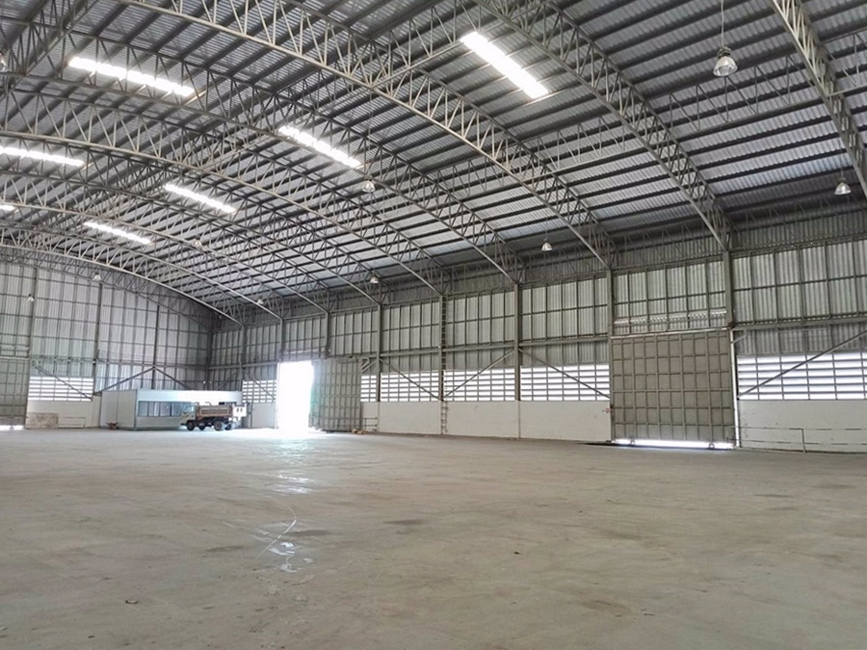 ให้เช่าถูก-โกดังขนาด-2040-ตรม-ปากเกร็ด-นนทบุรี-ห่างเซนทรัลแจ้งวัฒนะ-15-นาที