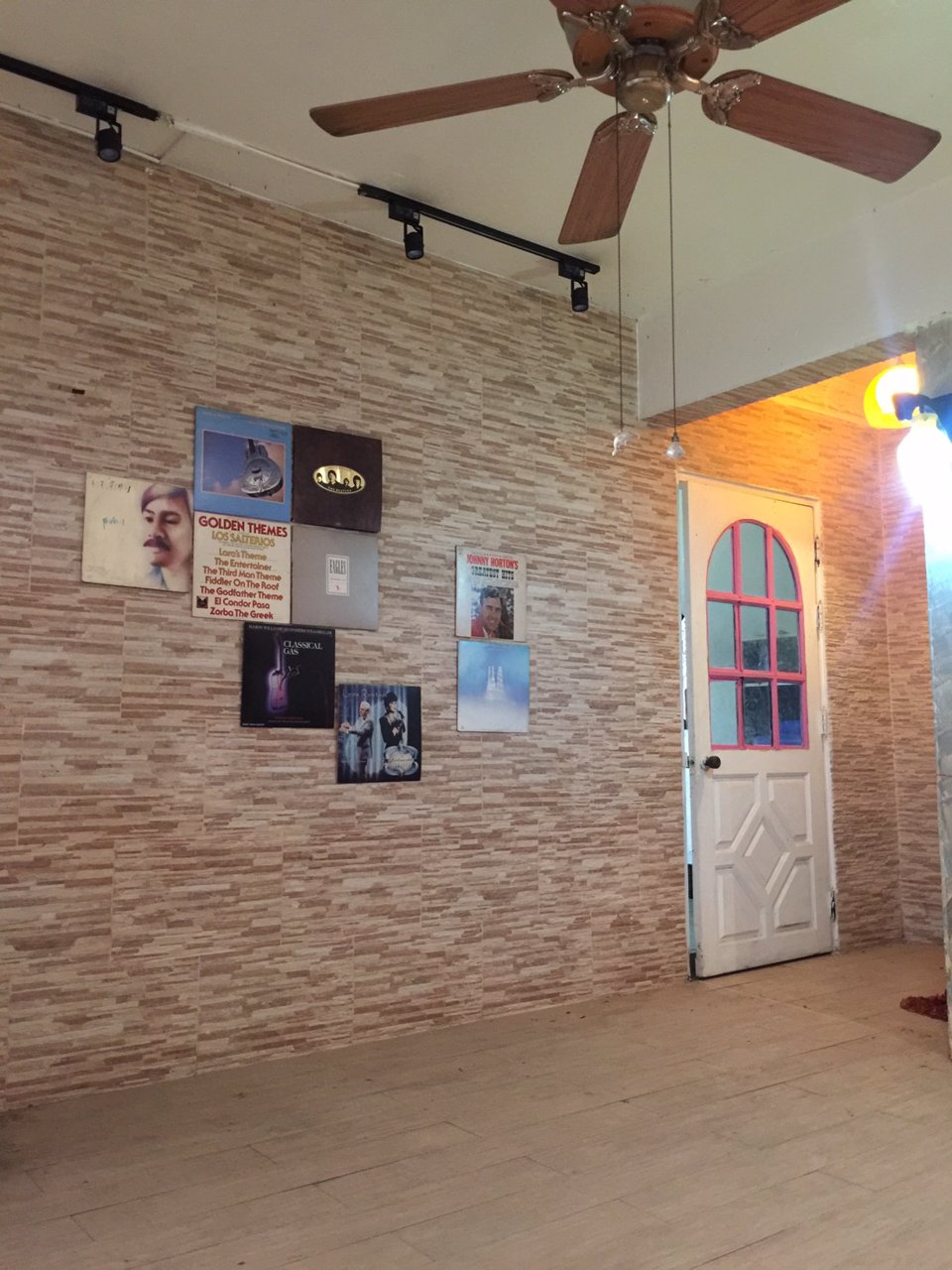 บ้านเดี่ยว-เสรีไท-ซอย-9-บ้านสวยทำเลดี-เดินทางสะดวก-โครงสร้างเเข็งเเรง-อยู่อาศัยหรือทำออฟฟิศได้