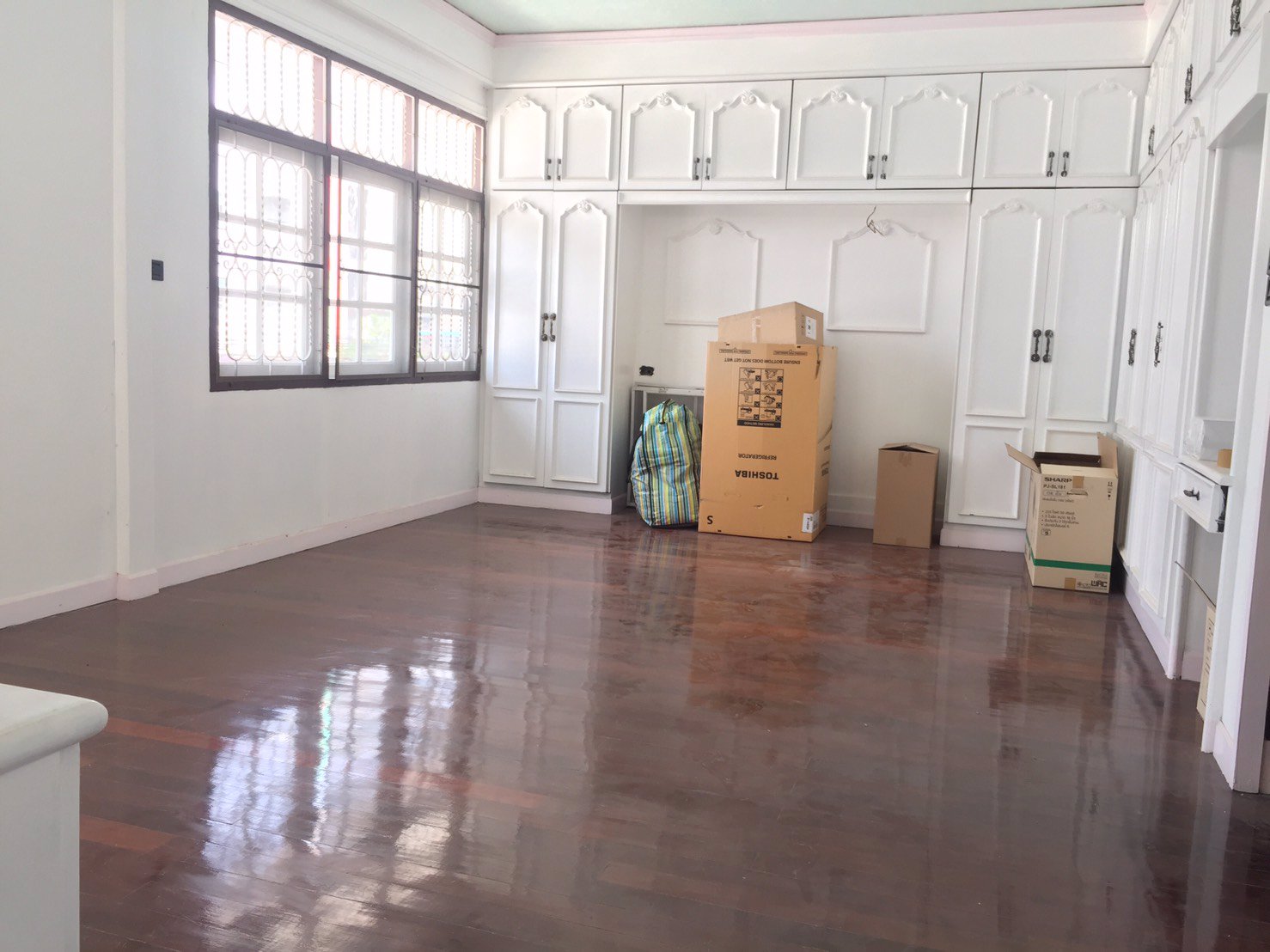 บ้านเดี่ยว-เสรีไท-ซอย-9-บ้านสวยทำเลดี-เดินทางสะดวก-โครงสร้างเเข็งเเรง-อยู่อาศัยหรือทำออฟฟิศได้