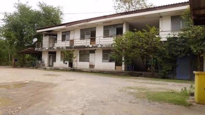 ขายโกดัง-รวมทั้งหอพักและอาคารเอนกประสงค์-ทั้งหมด-15-ไร่-หลังตลาดไทและตลาดไอยรา