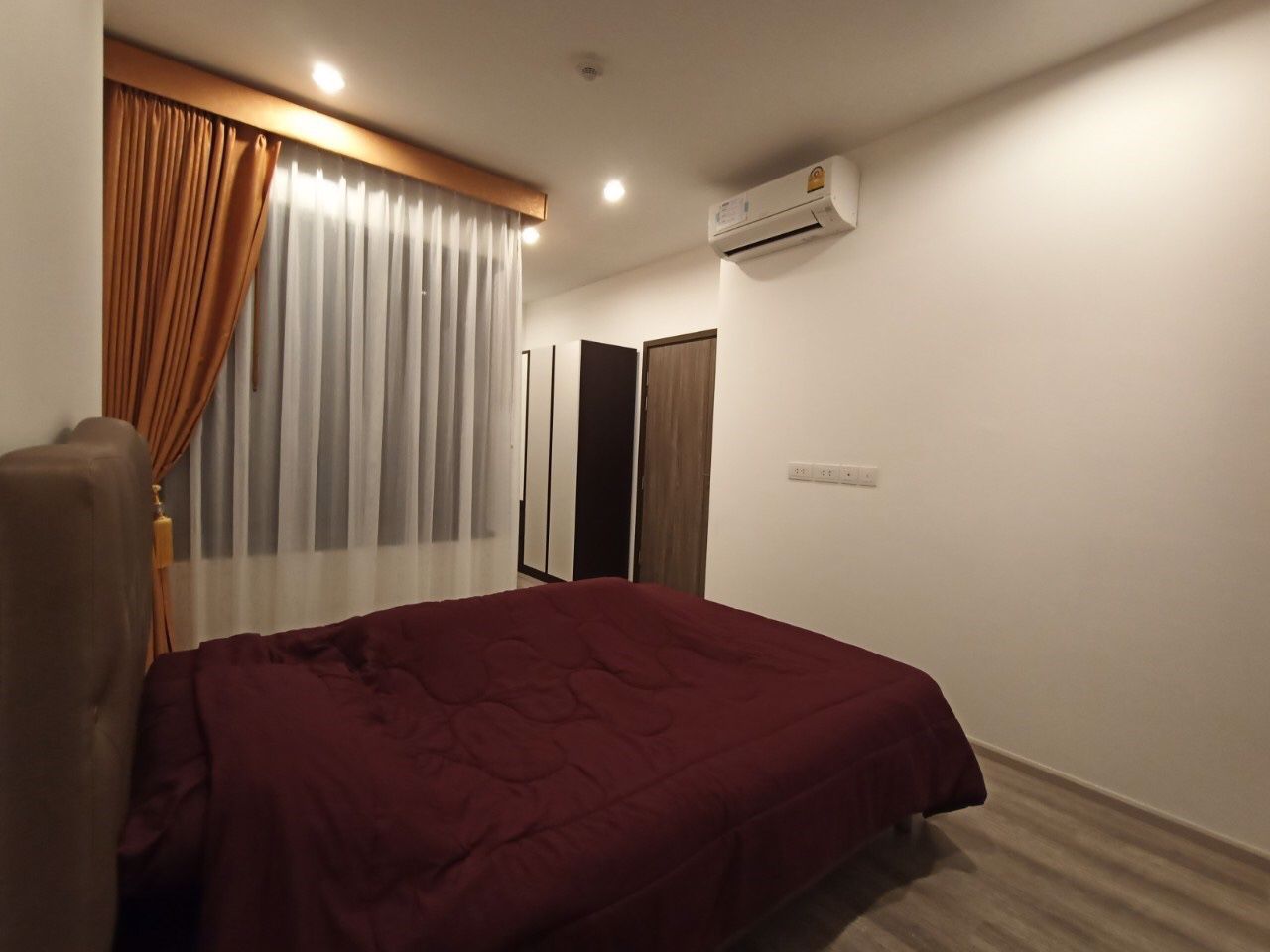 room-for-rent-25000-month