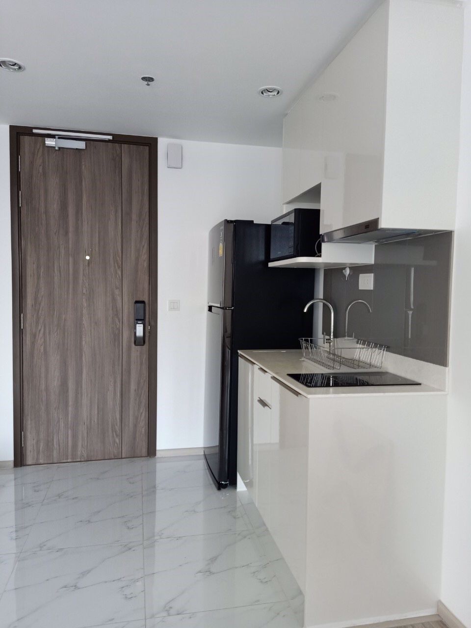 room-for-rent-25000-month